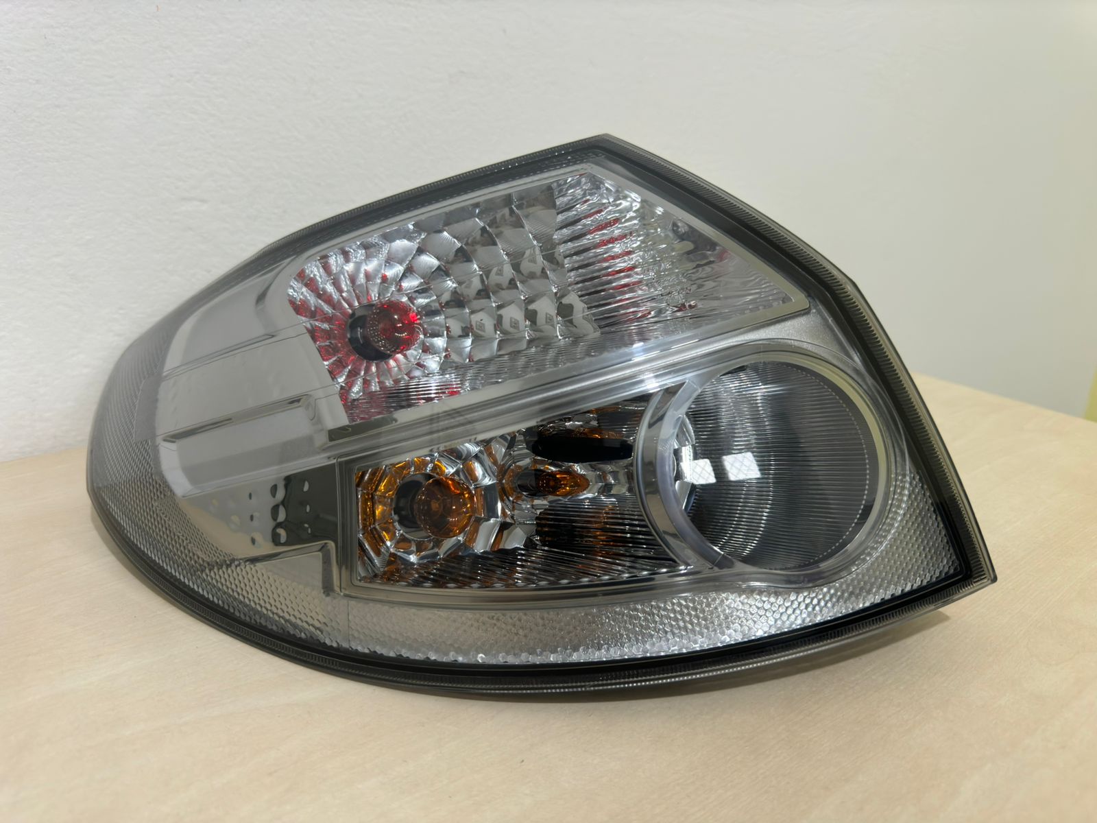 Lanterna Traseira Esquerda  FORD KA 2008/2012 Cristal CS5513405-AA