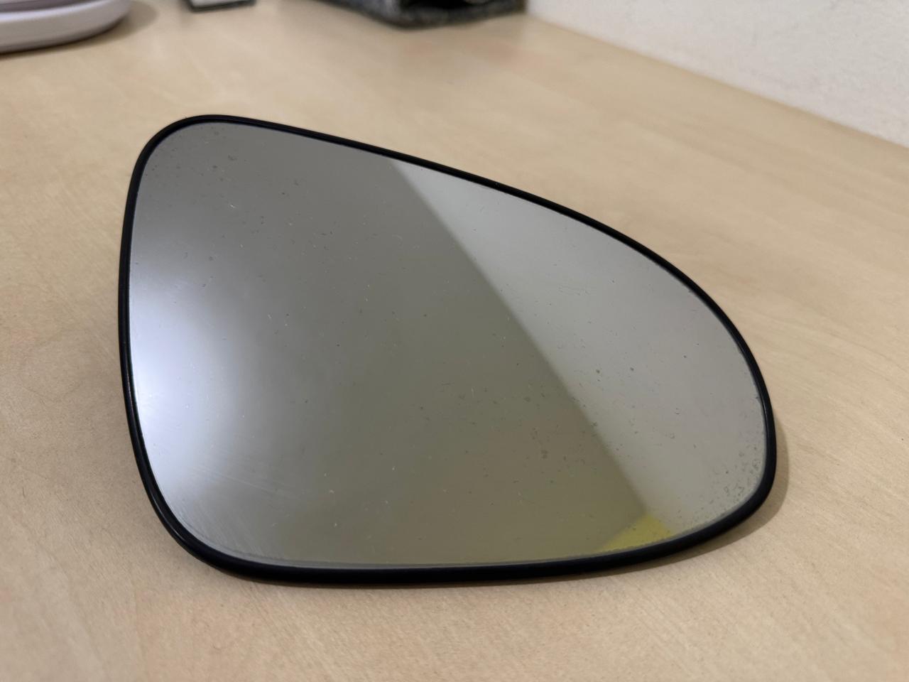 Lente Retrovisor Direito TOYOTA ETIOS 2017 A 2021 Semi Novo - Cp20x0207