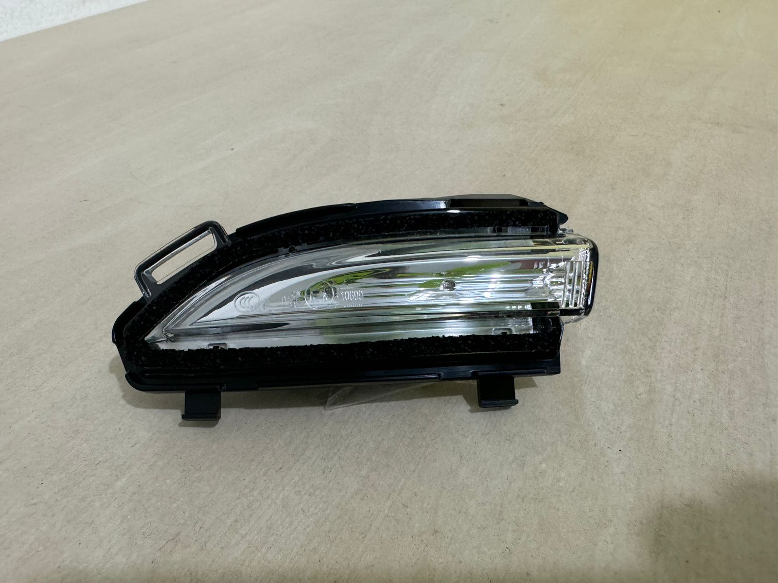 Pisca Luz Espelho Retrovisor Esquerdo GM Tracker Turbo