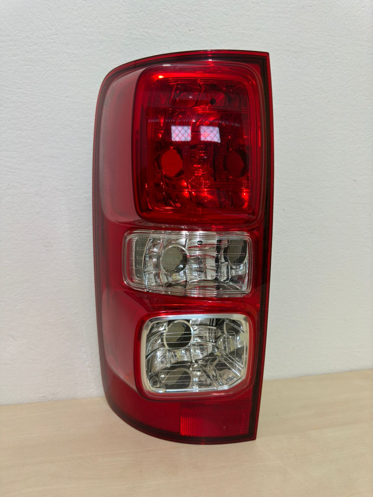 Lanterna Traseira Esquerda GM S10 2012 2013 2014 2015 2016 Sem Led