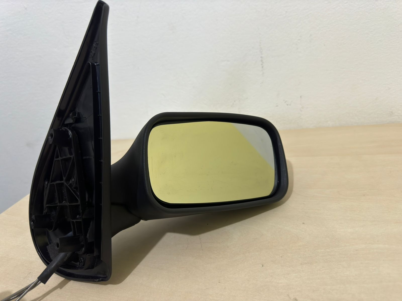 Retrovisor Direito Palio 1996 A 2000 Controle Manual