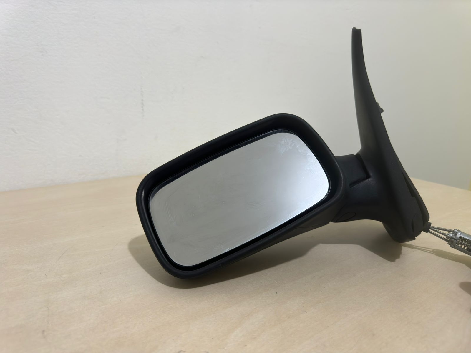 Retrovisor Esquerdo Palio Elx Ed 1996 A 2000 Controle Manual