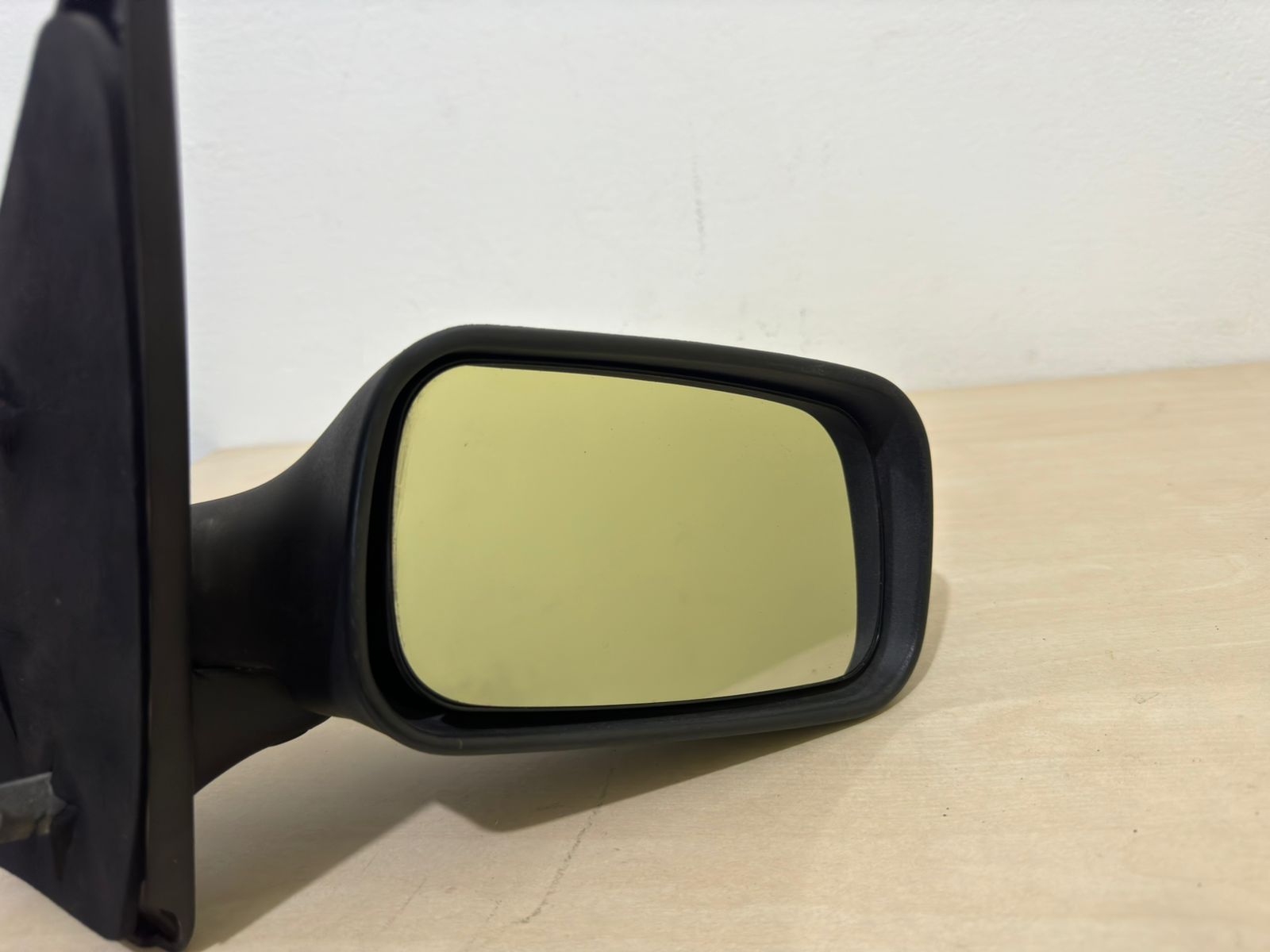 Retrovisor Direito Palio 1996 A 2000 4 Portas Fixo