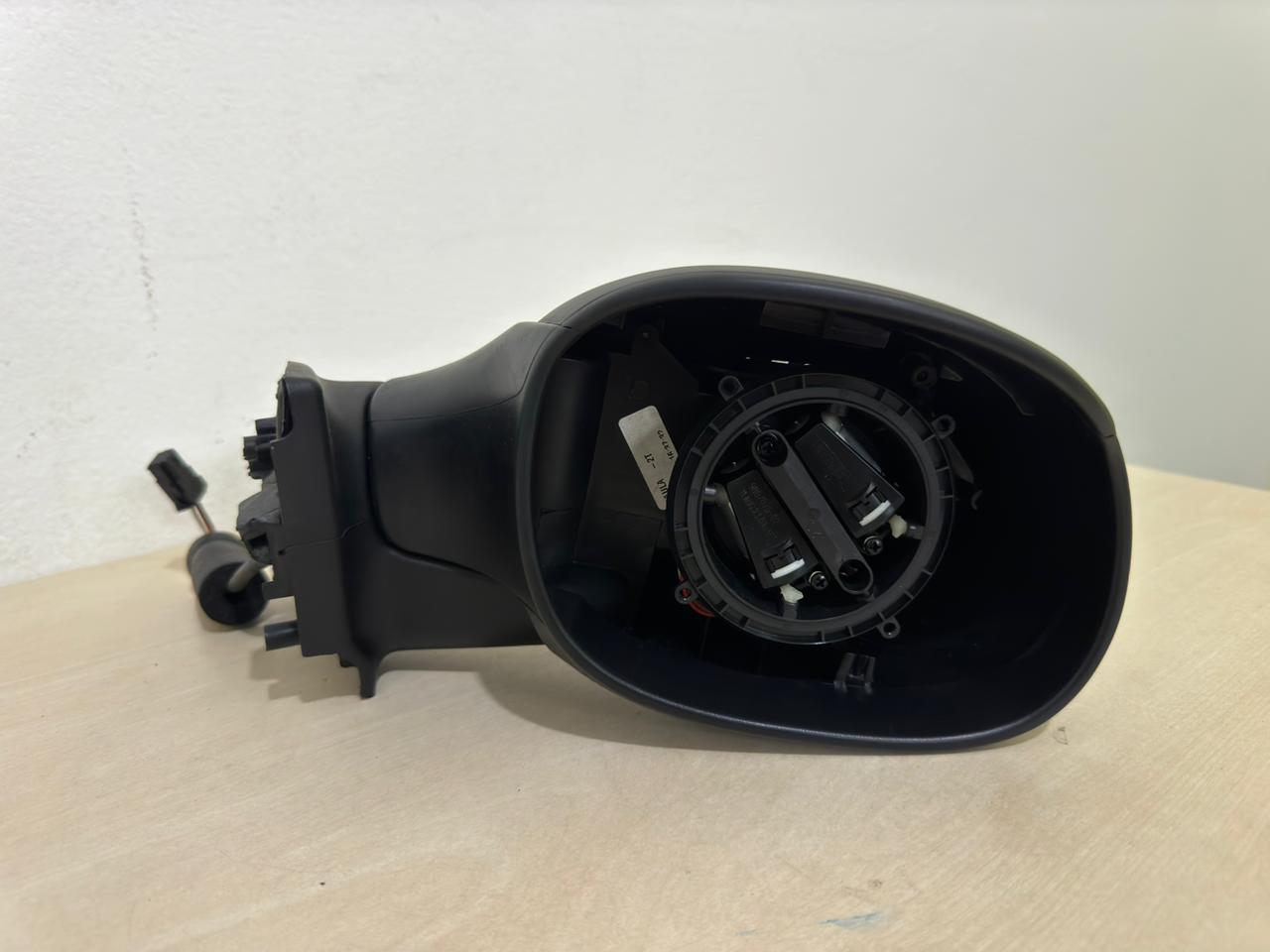Retrovisor Elétrico Direito CITROEN C3 2004 A 2012 Sem Lente